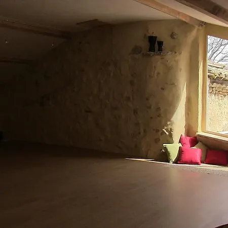 Danse L'ombre Couette-café Curel (Alpes-de-Haute-Provence)